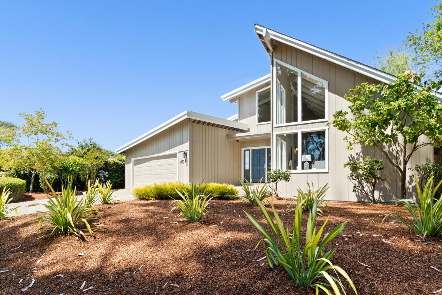 Detail Gallery Image 5 of 67 For 405 Dorsey Ave, Aptos,  CA 95003 - 3 Beds | 2 Baths