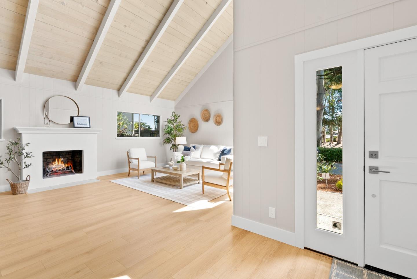 Detail Gallery Image 7 of 67 For 405 Dorsey Ave, Aptos,  CA 95003 - 3 Beds | 2 Baths