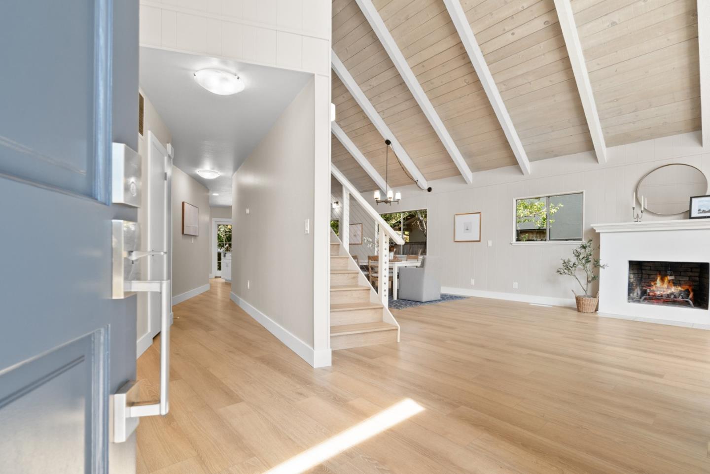 Detail Gallery Image 8 of 67 For 405 Dorsey Ave, Aptos,  CA 95003 - 3 Beds | 2 Baths