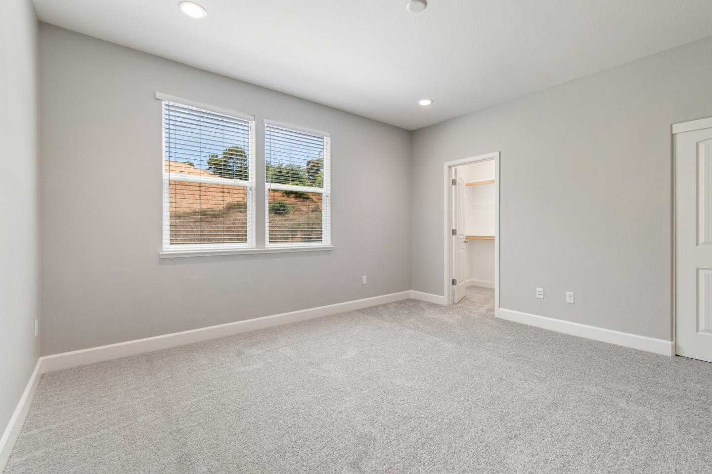 Detail Gallery Image 12 of 22 For 905 Tierney Pl, Martinez,  CA 94553 - 3 Beds | 2/1 Baths