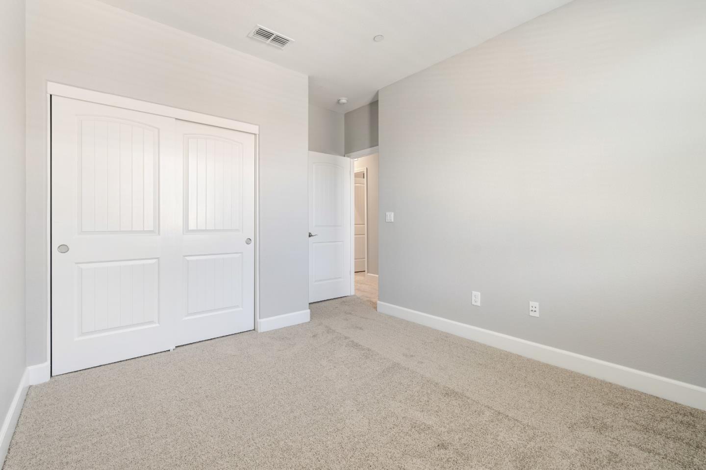 Detail Gallery Image 13 of 22 For 905 Tierney Pl, Martinez,  CA 94553 - 3 Beds | 2/1 Baths