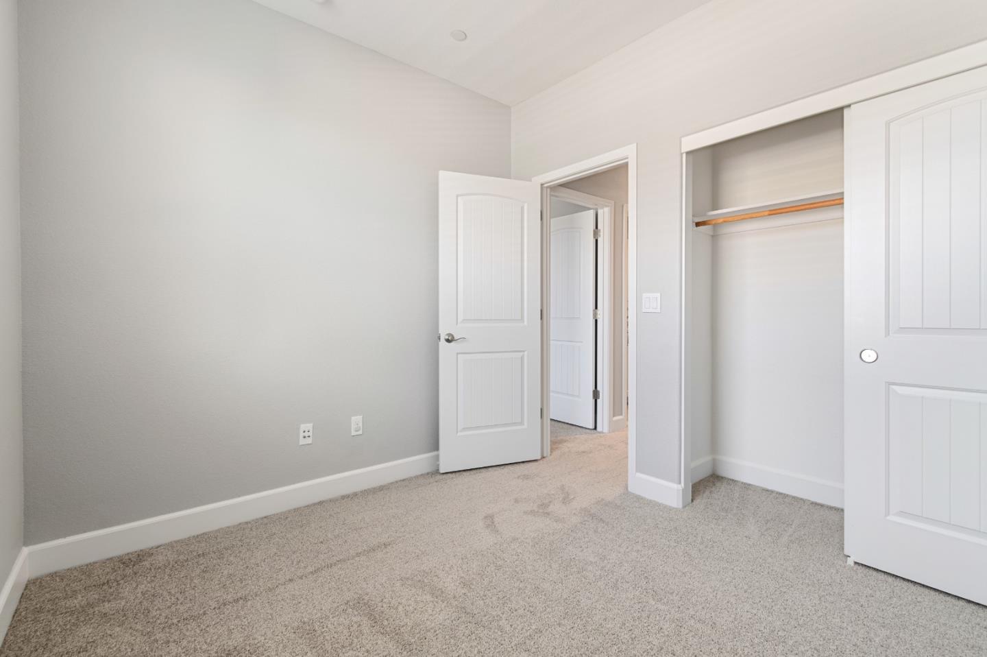 Detail Gallery Image 15 of 22 For 905 Tierney Pl, Martinez,  CA 94553 - 3 Beds | 2/1 Baths