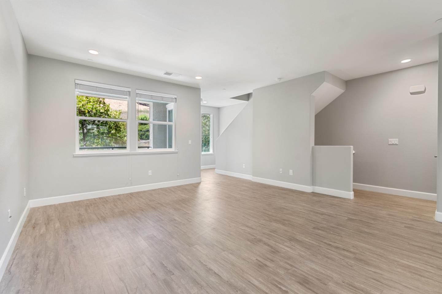 Detail Gallery Image 25 of 38 For 905 Tierney Pl, Martinez,  CA 94553 - 3 Beds | 2/1 Baths