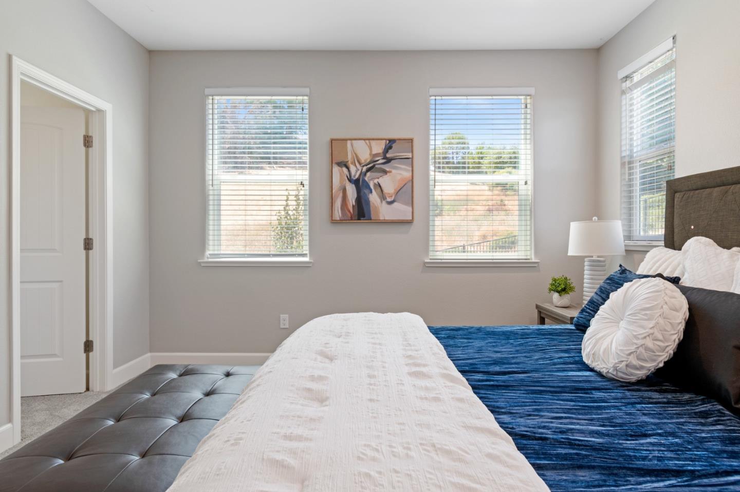 Detail Gallery Image 14 of 42 For 901 Tierney Pl, Martinez,  CA 94553 - 4 Beds | 3/1 Baths