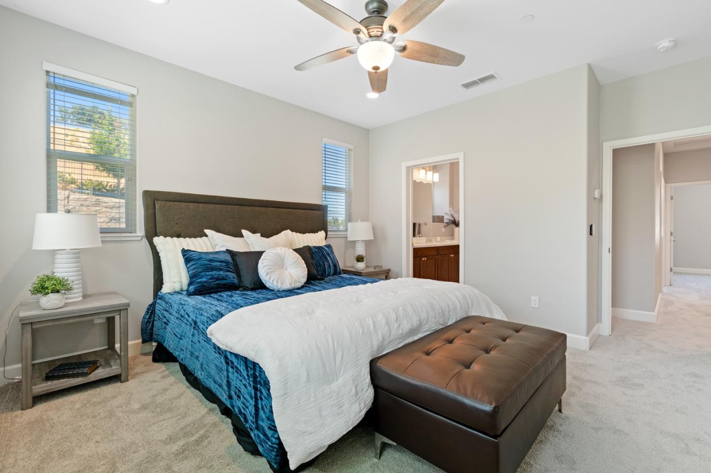 Detail Gallery Image 15 of 42 For 901 Tierney Pl, Martinez,  CA 94553 - 4 Beds | 3/1 Baths