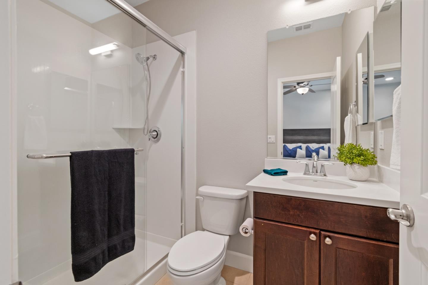 Detail Gallery Image 26 of 42 For 901 Tierney Pl, Martinez,  CA 94553 - 4 Beds | 3/1 Baths