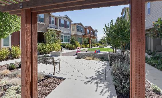Detail Gallery Image 34 of 42 For 901 Tierney Pl, Martinez,  CA 94553 - 4 Beds | 3/1 Baths