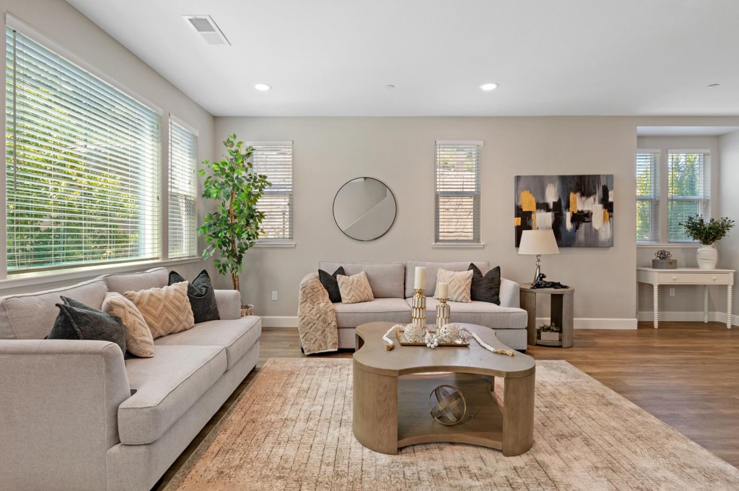 Detail Gallery Image 4 of 42 For 901 Tierney Pl, Martinez,  CA 94553 - 4 Beds | 3/1 Baths