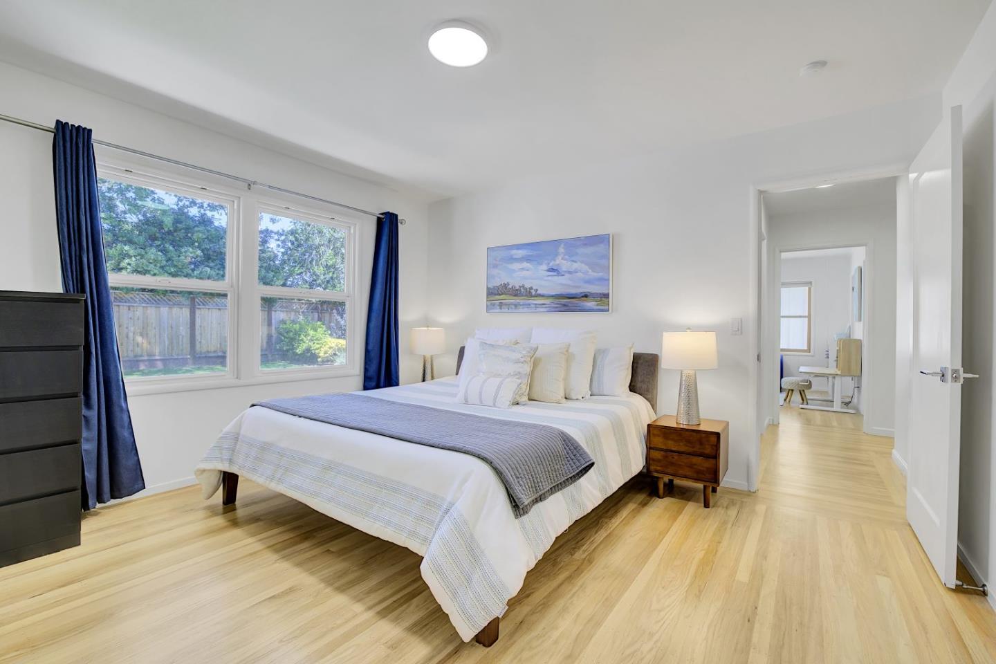 Detail Gallery Image 25 of 88 For 667 Cuesta Dr, Los Altos,  CA 94024 - 6 Beds | 3 Baths