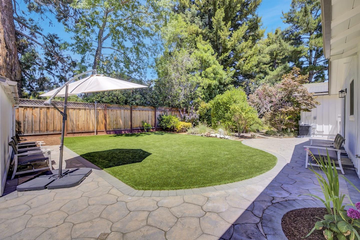 Detail Gallery Image 29 of 88 For 667 Cuesta Dr, Los Altos,  CA 94024 - 6 Beds | 3 Baths