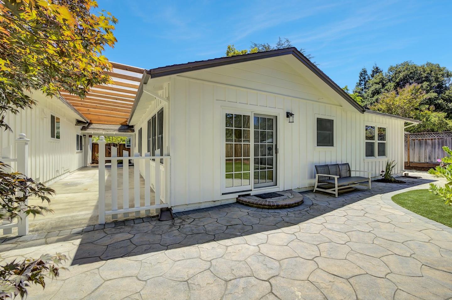 Detail Gallery Image 40 of 88 For 667 Cuesta Dr, Los Altos,  CA 94024 - 6 Beds | 3 Baths