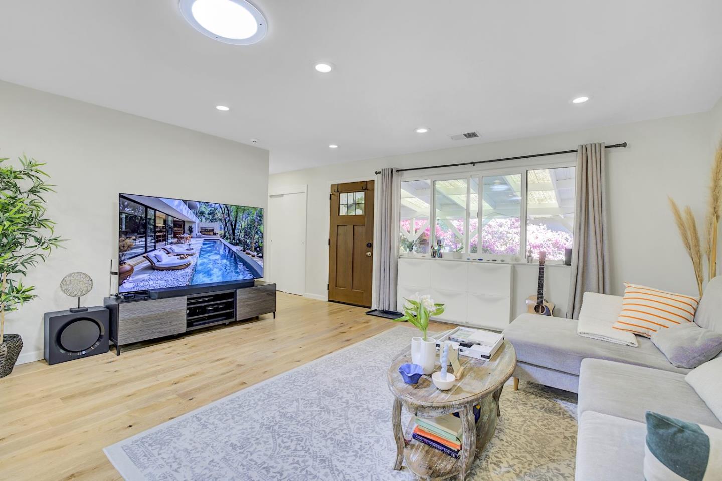 Detail Gallery Image 47 of 88 For 667 Cuesta Dr, Los Altos,  CA 94024 - 6 Beds | 3 Baths