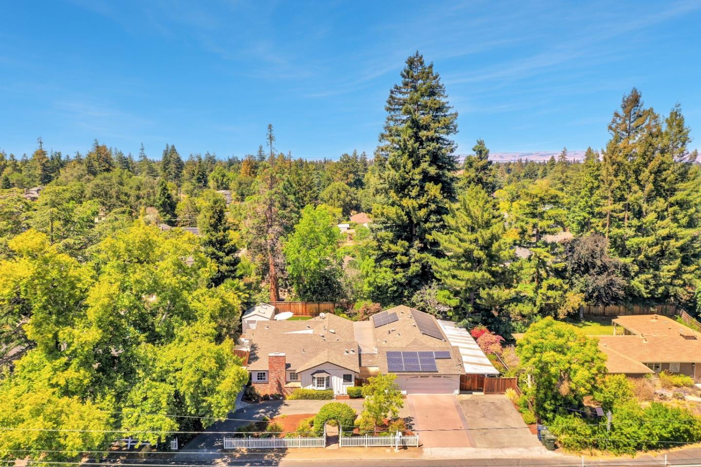 Detail Gallery Image 62 of 88 For 667 Cuesta Dr, Los Altos,  CA 94024 - 6 Beds | 3 Baths