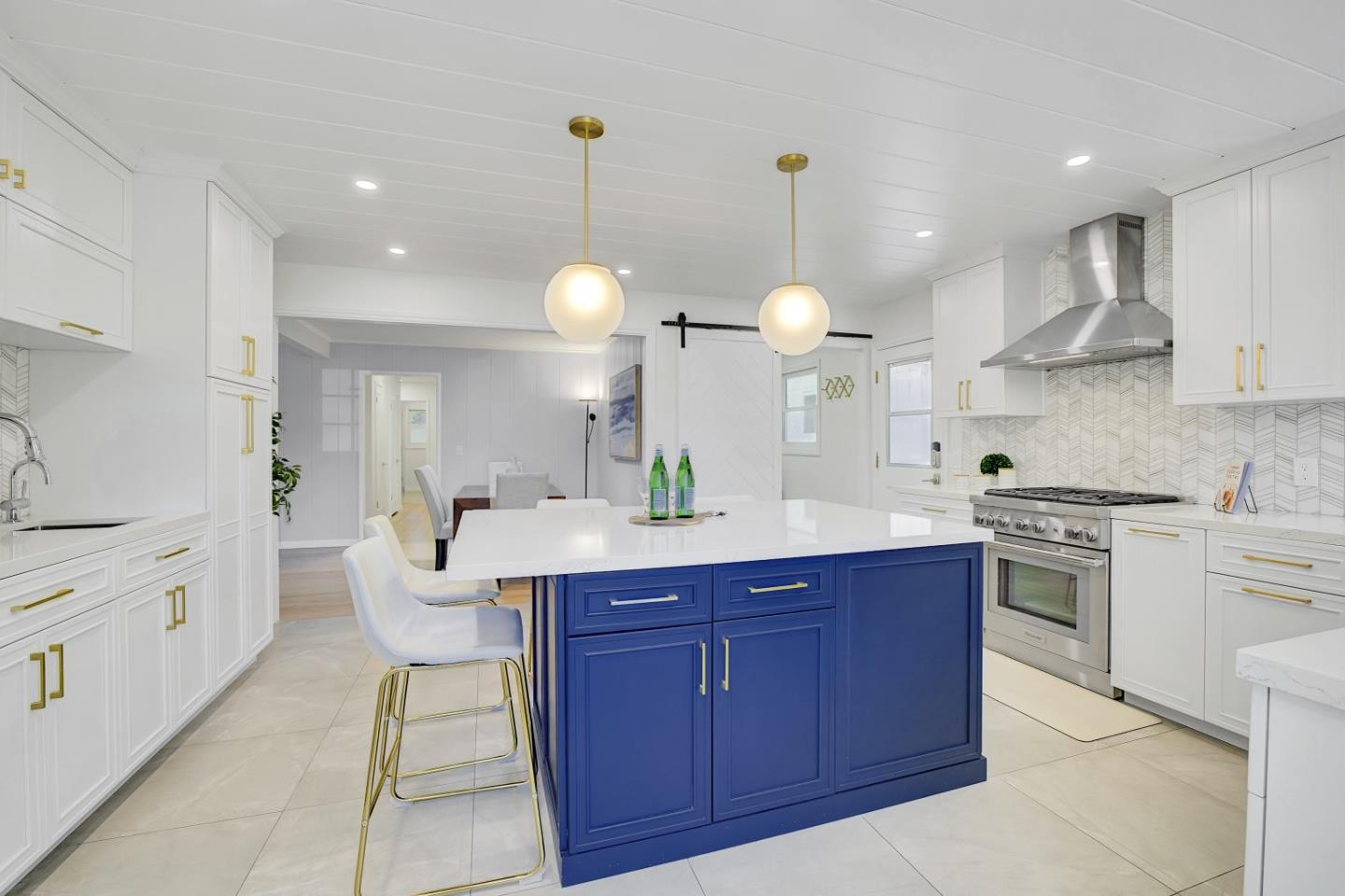 Detail Gallery Image 68 of 88 For 667 Cuesta Dr, Los Altos,  CA 94024 - 6 Beds | 3 Baths