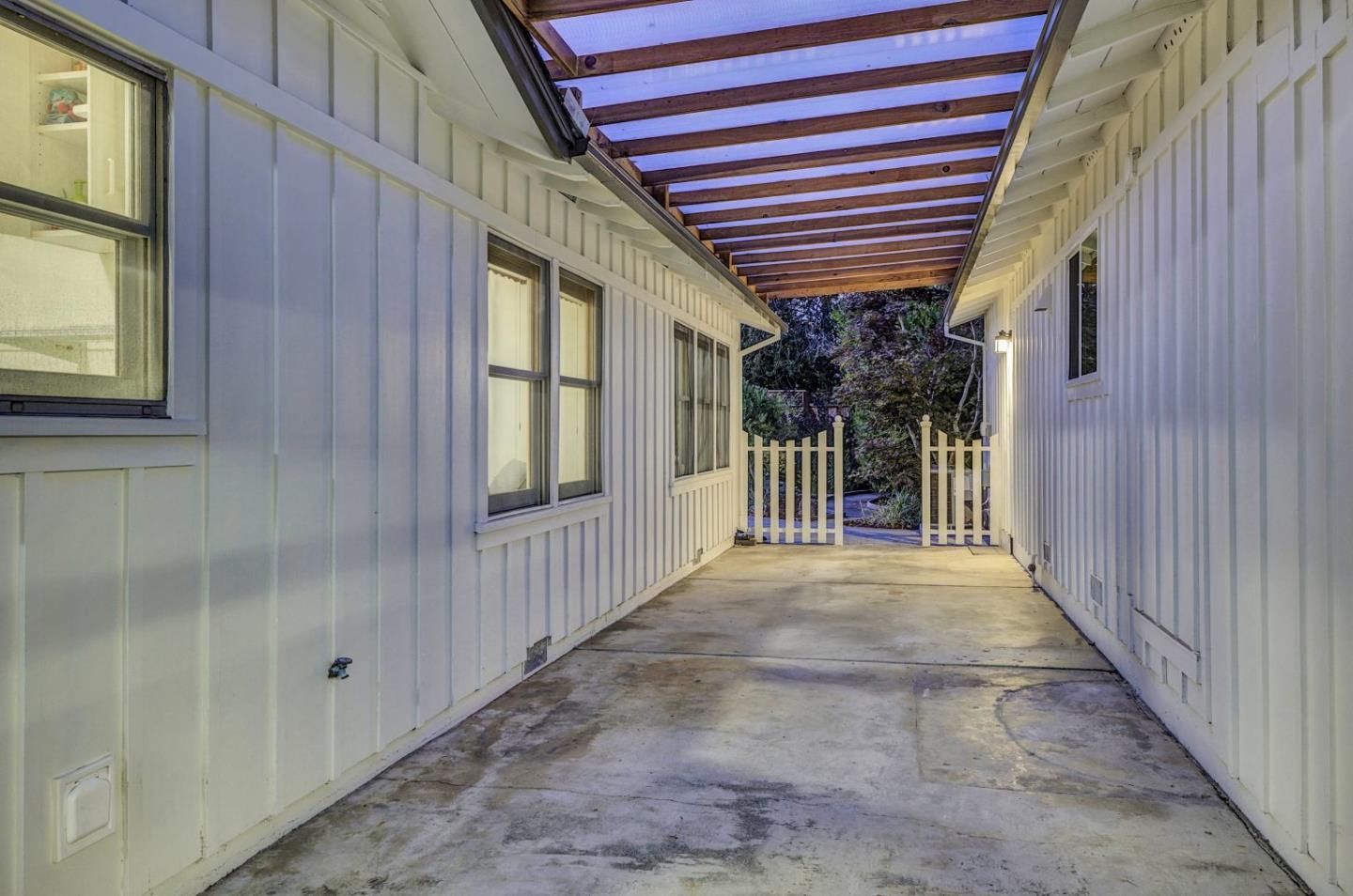 Detail Gallery Image 76 of 88 For 667 Cuesta Dr, Los Altos,  CA 94024 - 6 Beds | 3 Baths