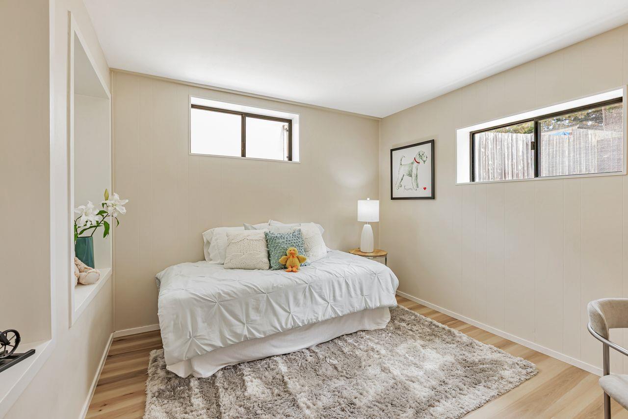 Detail Gallery Image 17 of 49 For 449 Alta Vista Dr, South San Francisco,  CA 94080 - 4 Beds | 2 Baths