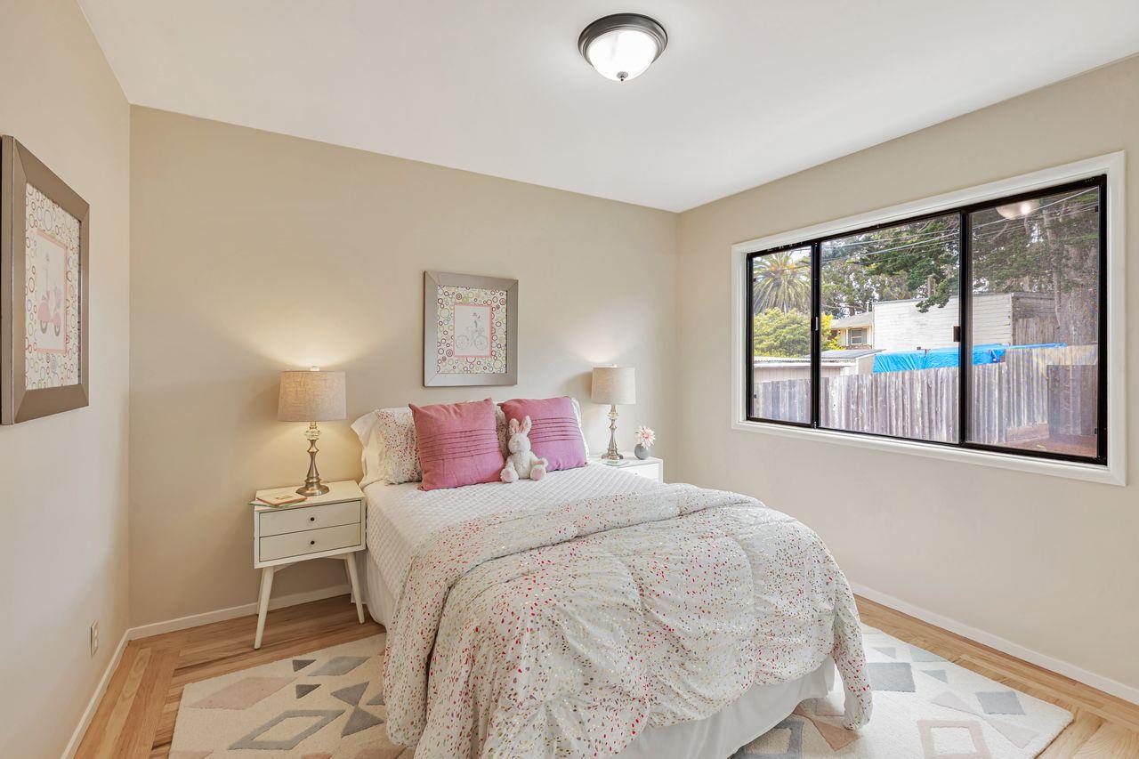Detail Gallery Image 19 of 49 For 449 Alta Vista Dr, South San Francisco,  CA 94080 - 4 Beds | 2 Baths
