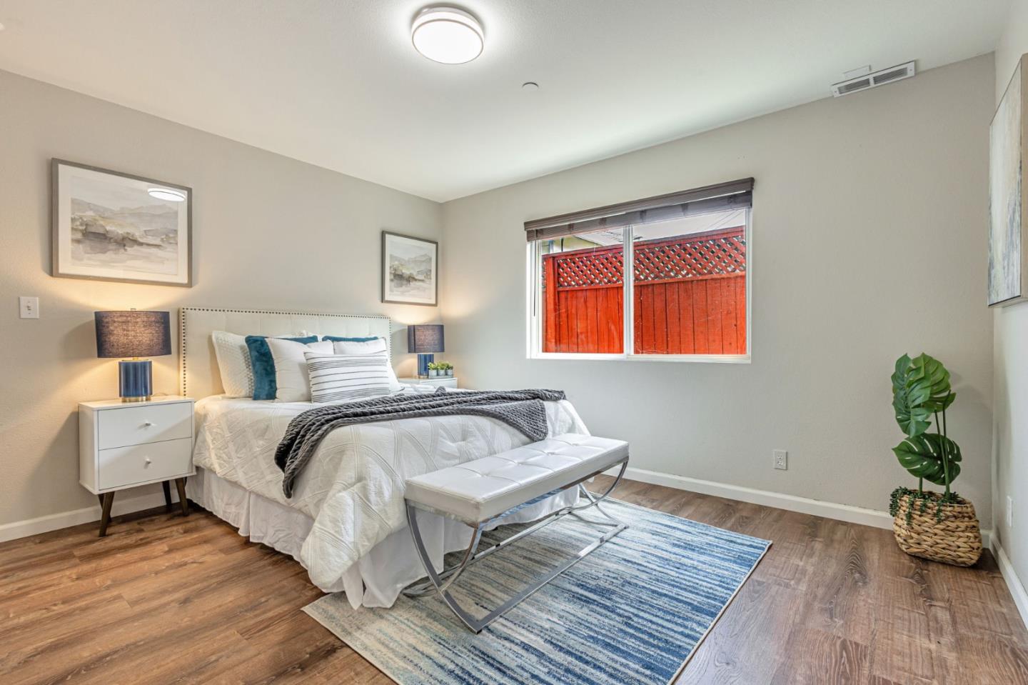 Detail Gallery Image 13 of 34 For 228 Clifden Dr, South San Francisco,  CA 94080 - 4 Beds | 3 Baths