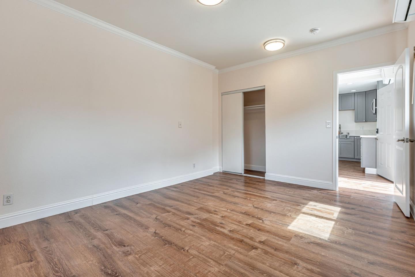 Detail Gallery Image 21 of 34 For 228 Clifden Dr, South San Francisco,  CA 94080 - 4 Beds | 3 Baths