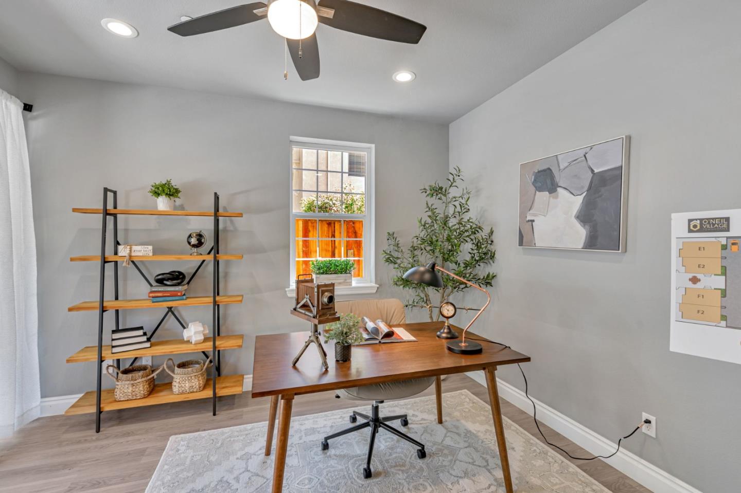 Detail Gallery Image 4 of 26 For 803 Maybeck Pl, Hayward,  CA 94544 - 4 Beds | 4 Baths