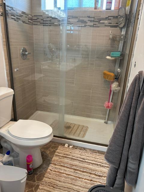 Detail Gallery Image 13 of 24 For 4988 Houndshaven Way, San Jose,  CA 95111 - 4 Beds | 2/1 Baths