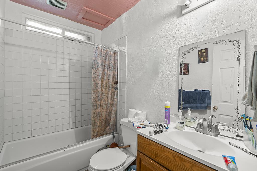 Detail Gallery Image 11 of 20 For 7487 Rogers Ln, Gilroy,  CA 95020 - – Beds | – Baths