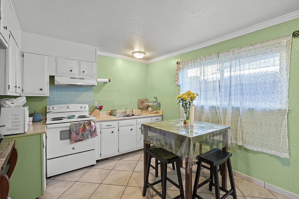 Detail Gallery Image 6 of 20 For 7487 Rogers Ln, Gilroy,  CA 95020 - – Beds | – Baths
