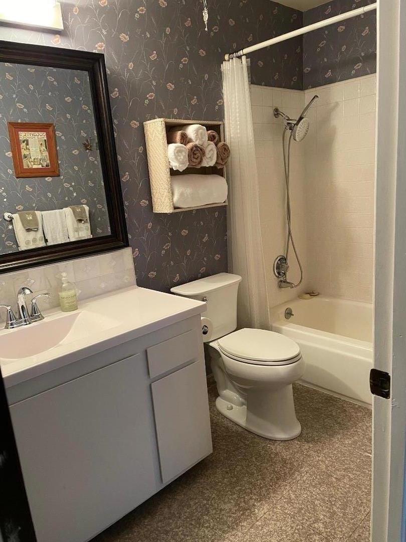 Detail Gallery Image 22 of 34 For 5399 Southbridge Ct, San Jose,  CA 95118 - 3 Beds | 2/1 Baths