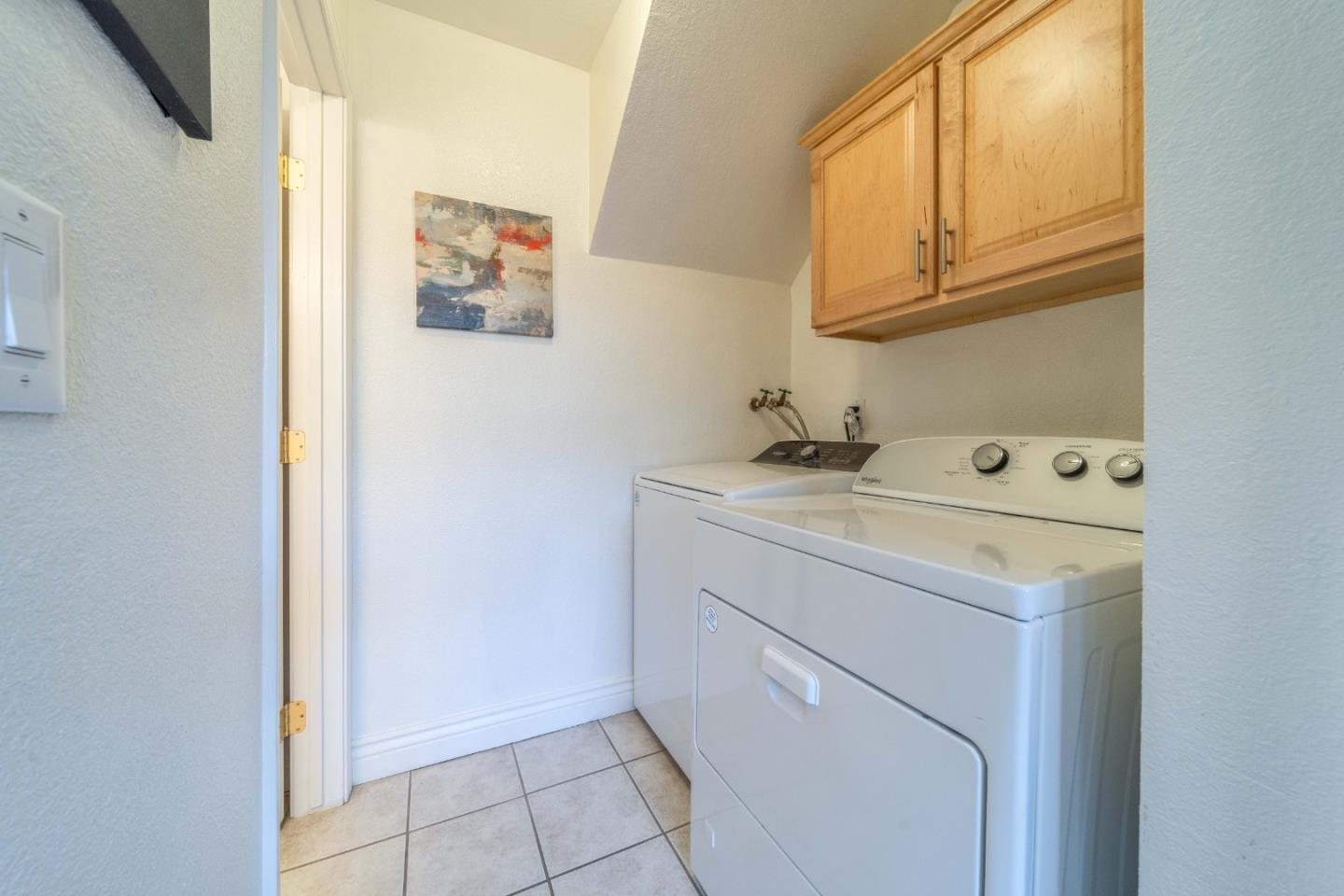 Detail Gallery Image 7 of 29 For 1748 Vancouver Grn, Fremont,  CA 94536 - 3 Beds | 2/1 Baths