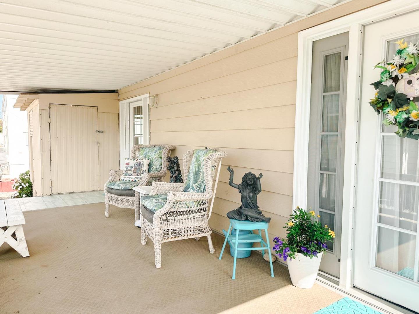 Detail Gallery Image 5 of 19 For 1146 Birch Ave #19,  Seaside,  CA 93955 - 2 Beds | 1/1 Baths