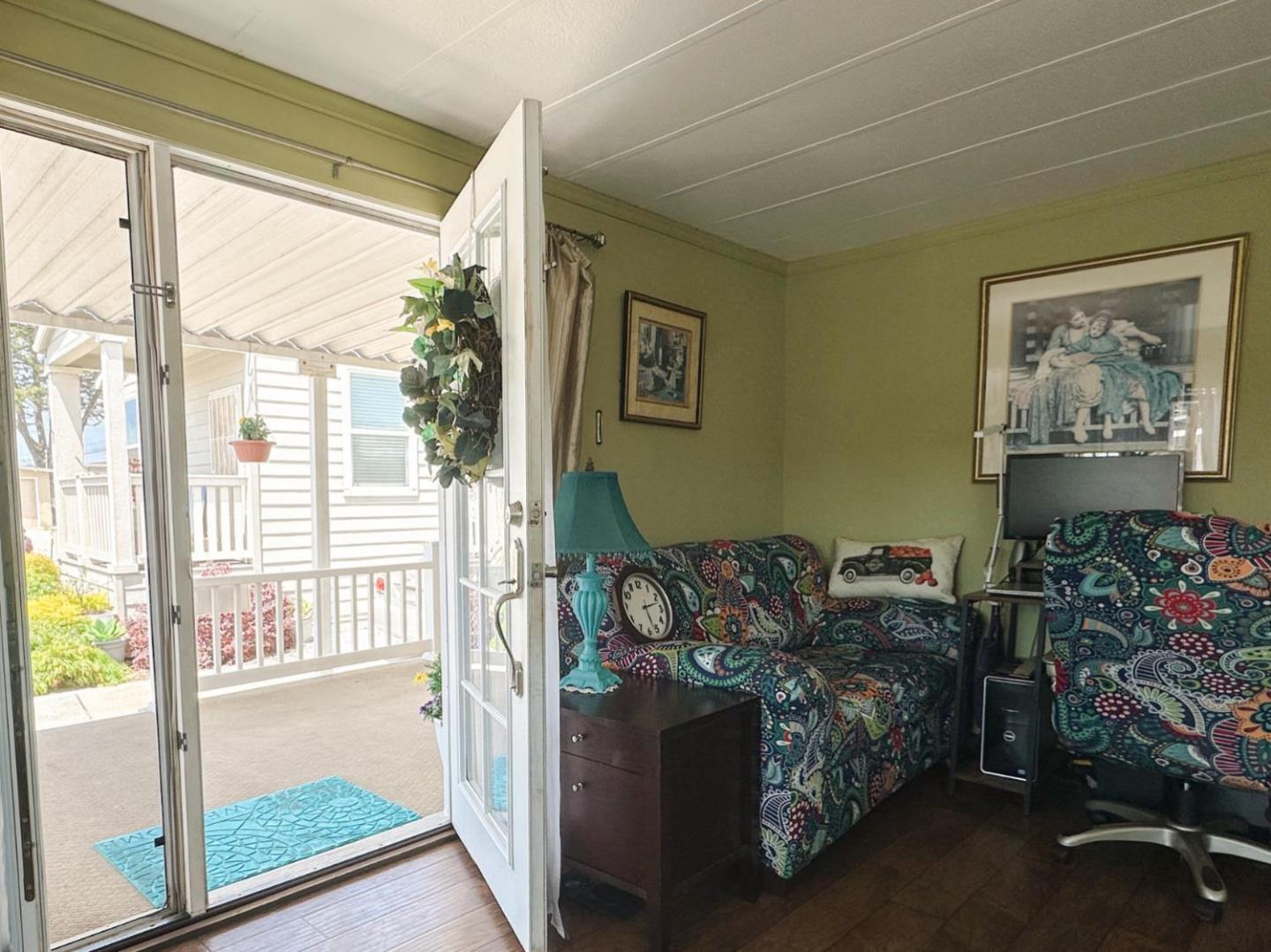 Detail Gallery Image 7 of 19 For 1146 Birch Ave #19,  Seaside,  CA 93955 - 2 Beds | 1/1 Baths