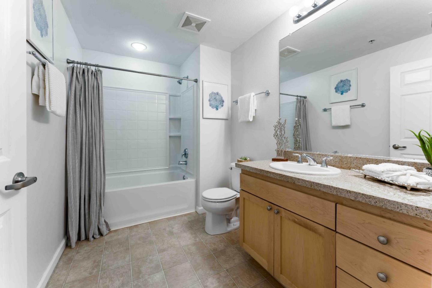 Detail Gallery Image 12 of 19 For 800 N 8th St #207,  San Jose,  CA 95112 - 2 Beds | 2 Baths