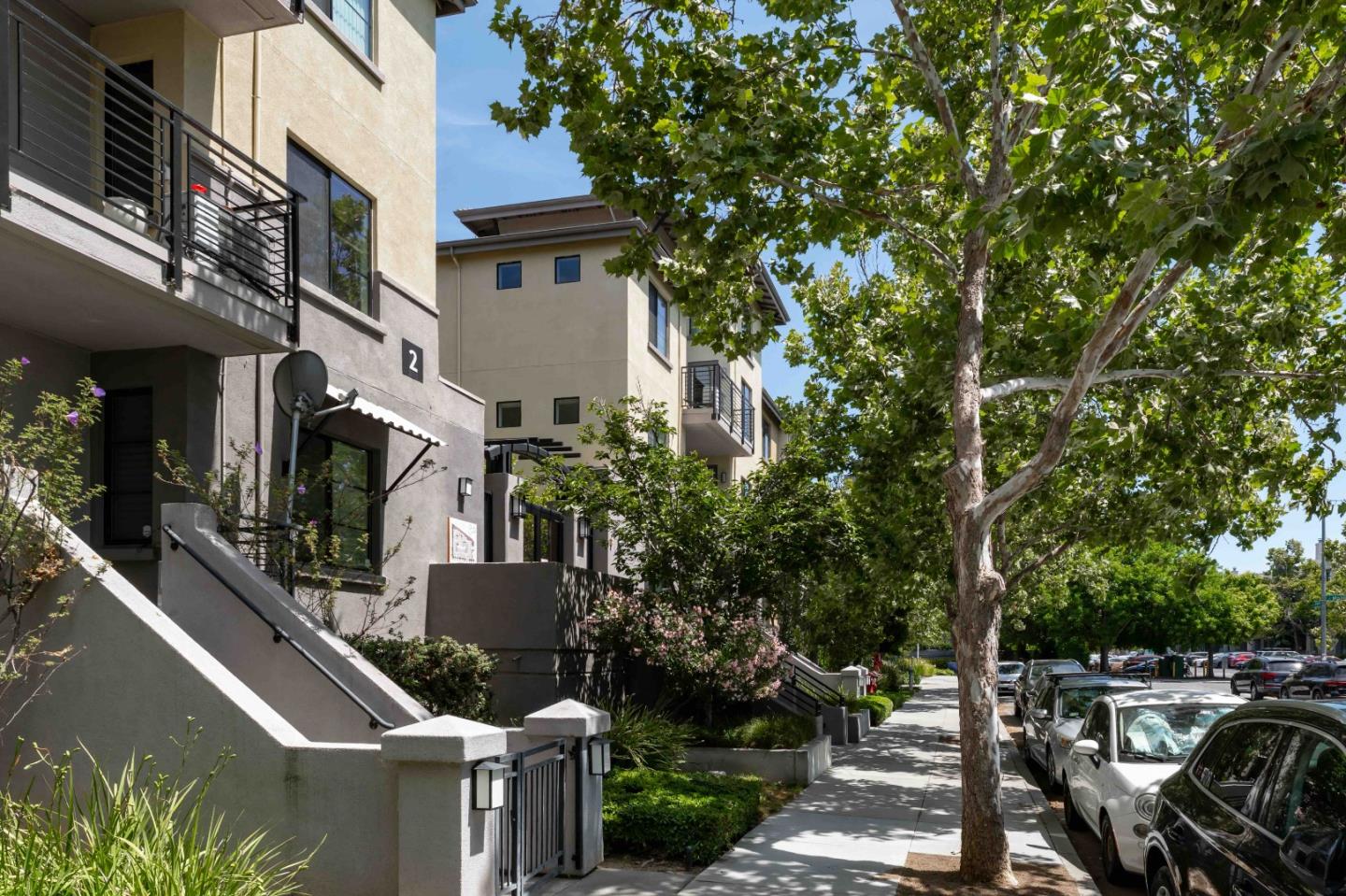 Detail Gallery Image 3 of 19 For 800 N 8th St #207,  San Jose,  CA 95112 - 2 Beds | 2 Baths