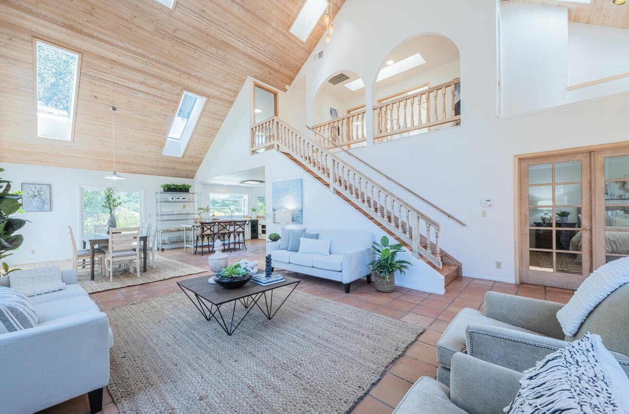 Detail Gallery Image 12 of 70 For 158 Echo Valley Rd, Prunedale,  CA 93907 - 4 Beds | 2/1 Baths