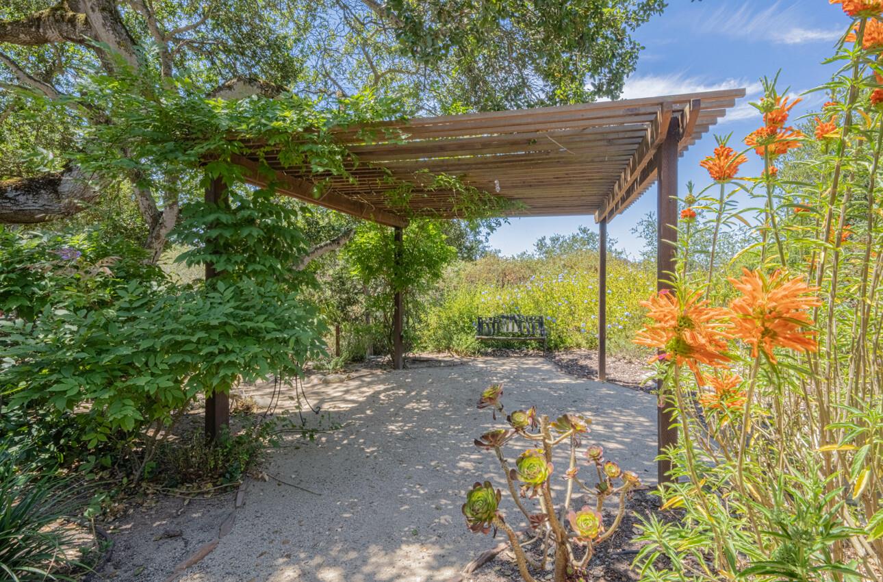 Detail Gallery Image 57 of 70 For 158 Echo Valley Rd, Prunedale,  CA 93907 - 4 Beds | 2/1 Baths
