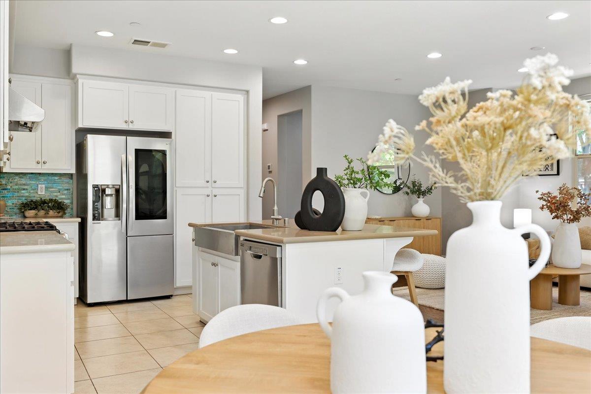 Detail Gallery Image 20 of 55 For 2955 via Roma Pl #42,  Santa Clara,  CA 95051 - 2 Beds | 2/1 Baths