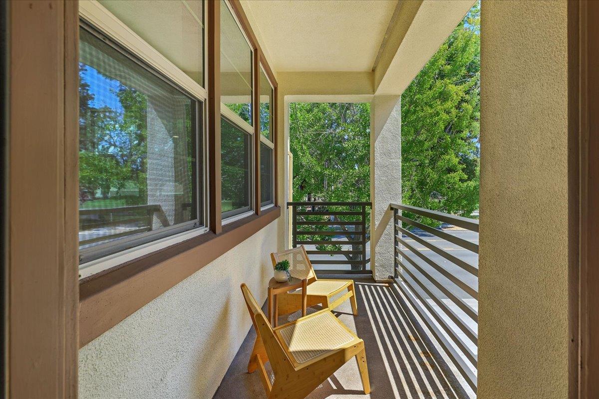 Detail Gallery Image 26 of 55 For 2955 via Roma Pl #42,  Santa Clara,  CA 95051 - 2 Beds | 2/1 Baths