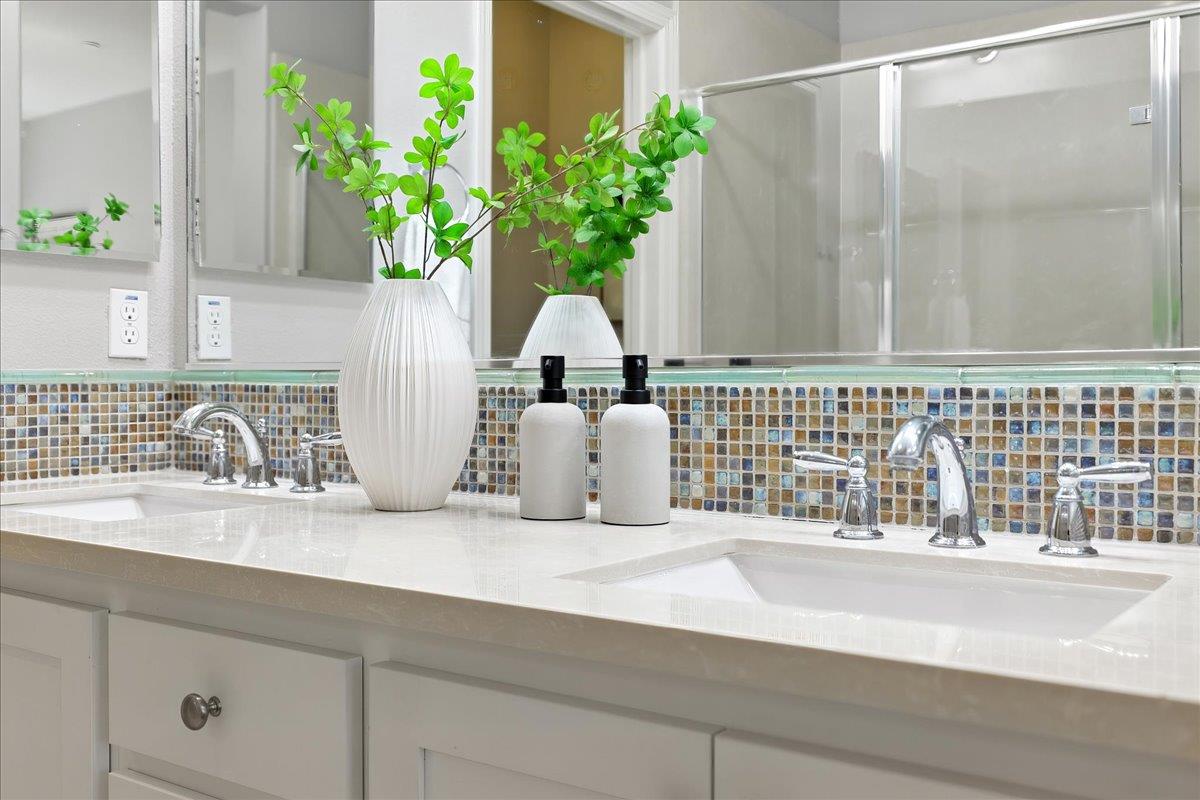 Detail Gallery Image 32 of 55 For 2955 via Roma Pl #42,  Santa Clara,  CA 95051 - 2 Beds | 2/1 Baths