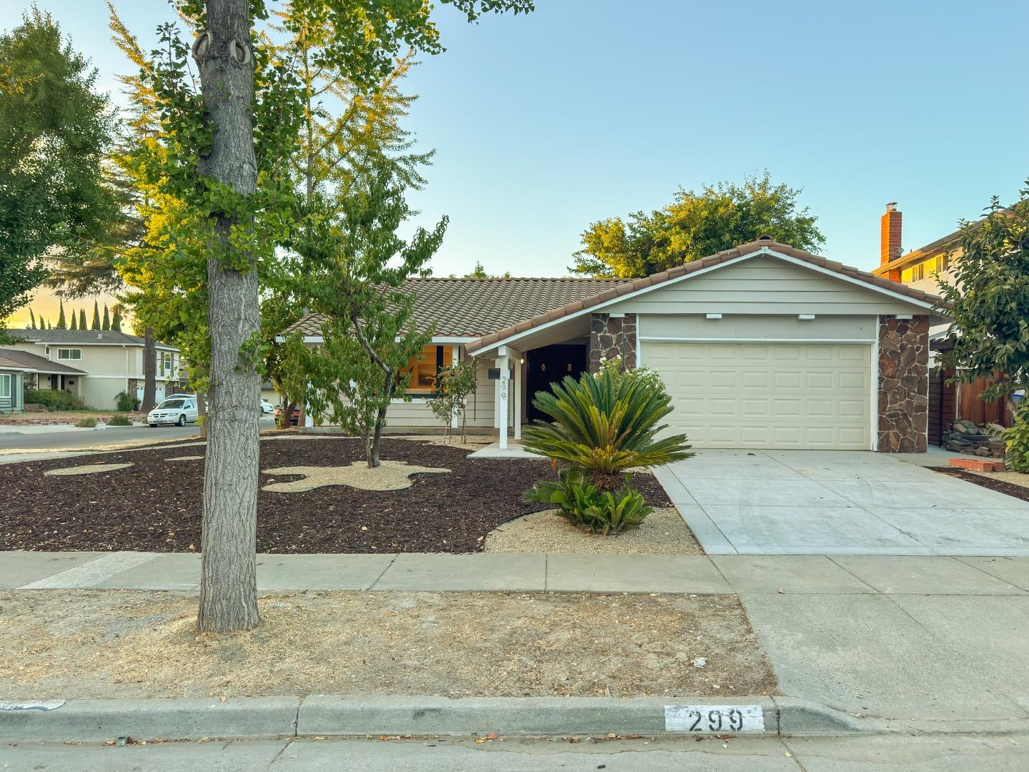 Detail Gallery Image 35 of 38 For 299 Moraga Way, San Jose,  CA 95119 - 3 Beds | 2 Baths