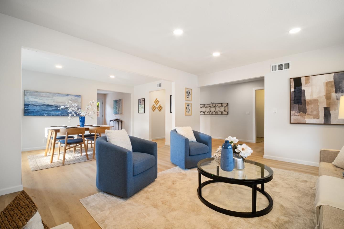 Detail Gallery Image 6 of 38 For 299 Moraga Way, San Jose,  CA 95119 - 3 Beds | 2 Baths