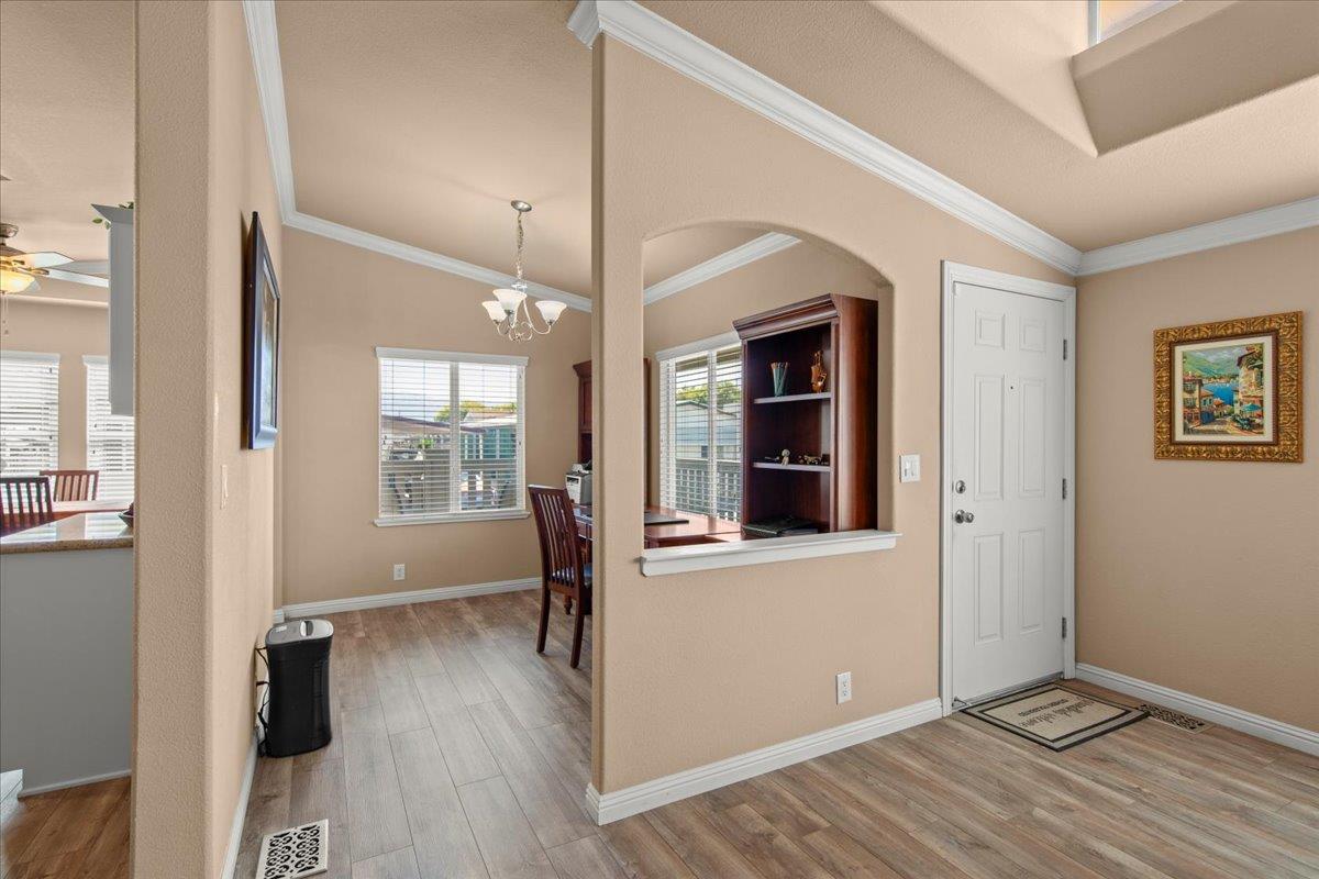 Detail Gallery Image 9 of 42 For 275 Burnett Ave #133,  Morgan Hill,  CA 95037 - 3 Beds | 2 Baths