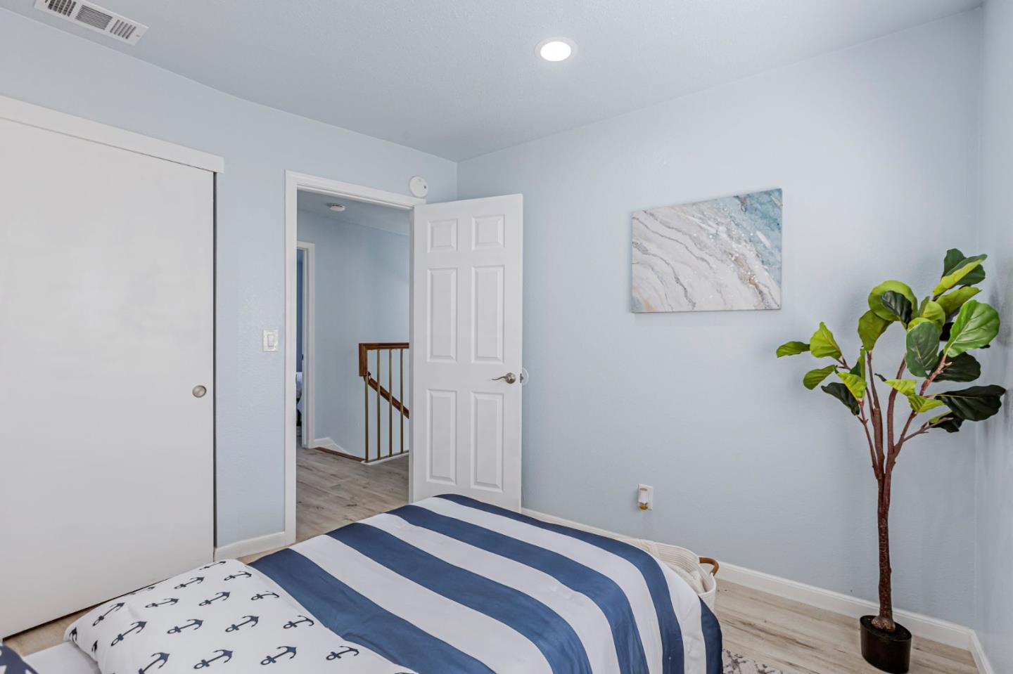 Detail Gallery Image 18 of 43 For 2129 Doxey Dr, San Jose,  CA 95131 - 3 Beds | 2/1 Baths
