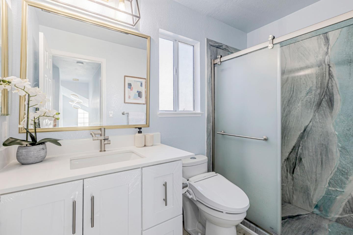 Detail Gallery Image 27 of 43 For 2129 Doxey Dr, San Jose,  CA 95131 - 3 Beds | 2/1 Baths