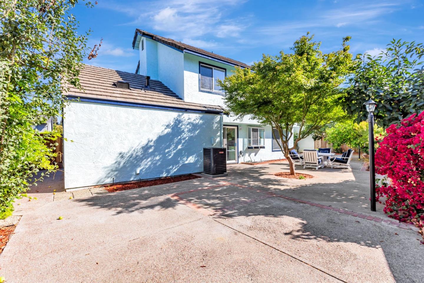 Detail Gallery Image 35 of 43 For 2129 Doxey Dr, San Jose,  CA 95131 - 3 Beds | 2/1 Baths