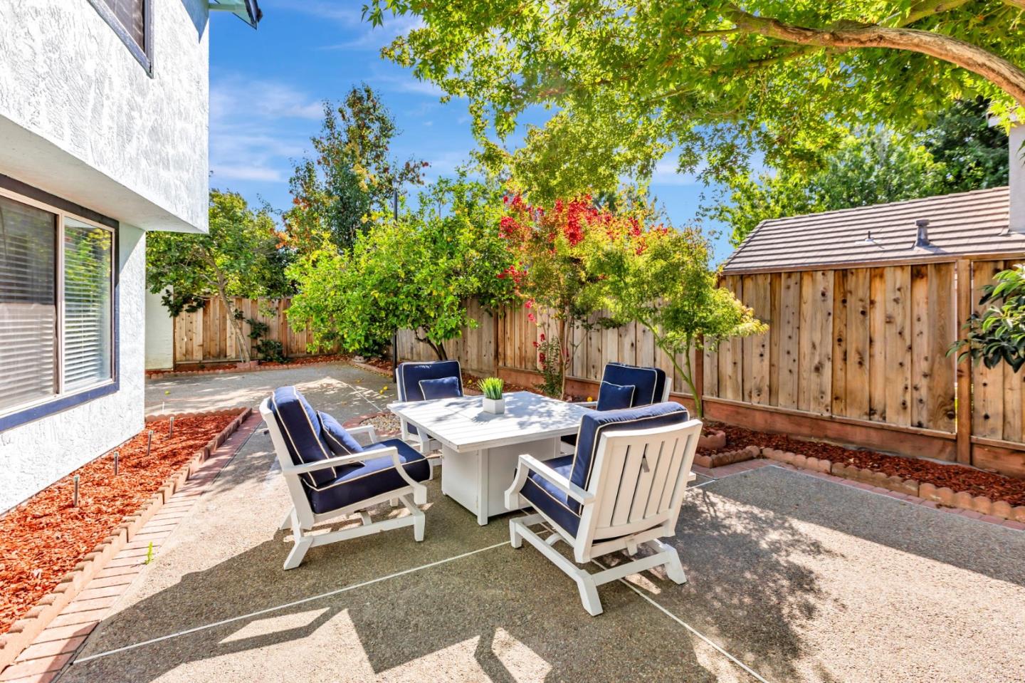 Detail Gallery Image 38 of 43 For 2129 Doxey Dr, San Jose,  CA 95131 - 3 Beds | 2/1 Baths