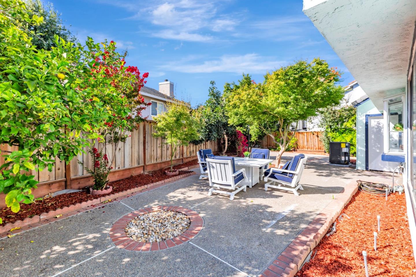 Detail Gallery Image 41 of 43 For 2129 Doxey Dr, San Jose,  CA 95131 - 3 Beds | 2/1 Baths