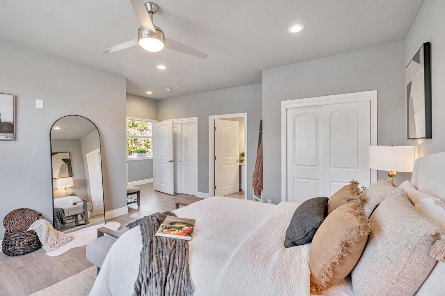 Detail Gallery Image 15 of 23 For 806 Maybeck Pl, Hayward,  CA 94544 - 4 Beds | 4 Baths