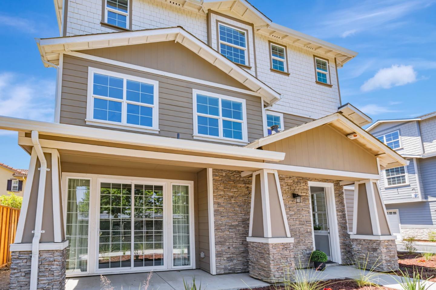 Detail Gallery Image 22 of 23 For 806 Maybeck Pl, Hayward,  CA 94544 - 4 Beds | 4 Baths