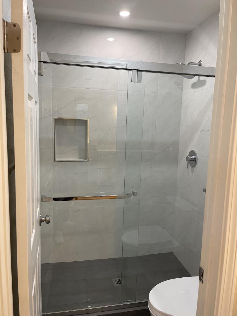Detail Gallery Image 12 of 15 For 116 Monte Villa Ct, Campbell,  CA 95008 - 2 Beds | 2/1 Baths