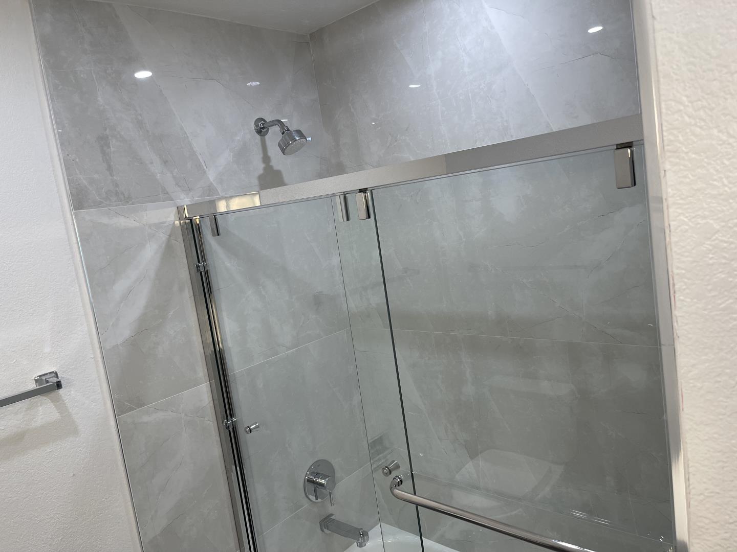 Detail Gallery Image 14 of 15 For 116 Monte Villa Ct, Campbell,  CA 95008 - 2 Beds | 2/1 Baths
